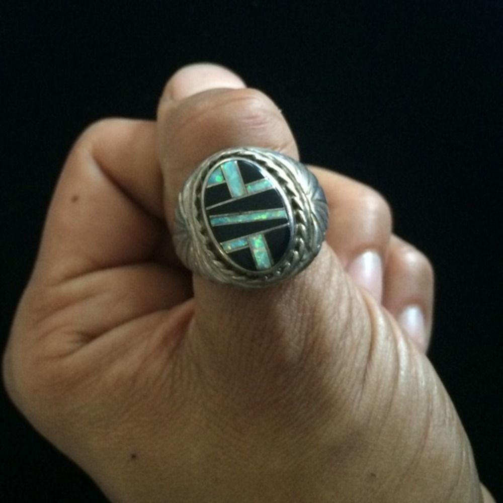 Vintage Native American Fire Opal & Onyx Ring - Picture 2 of 7